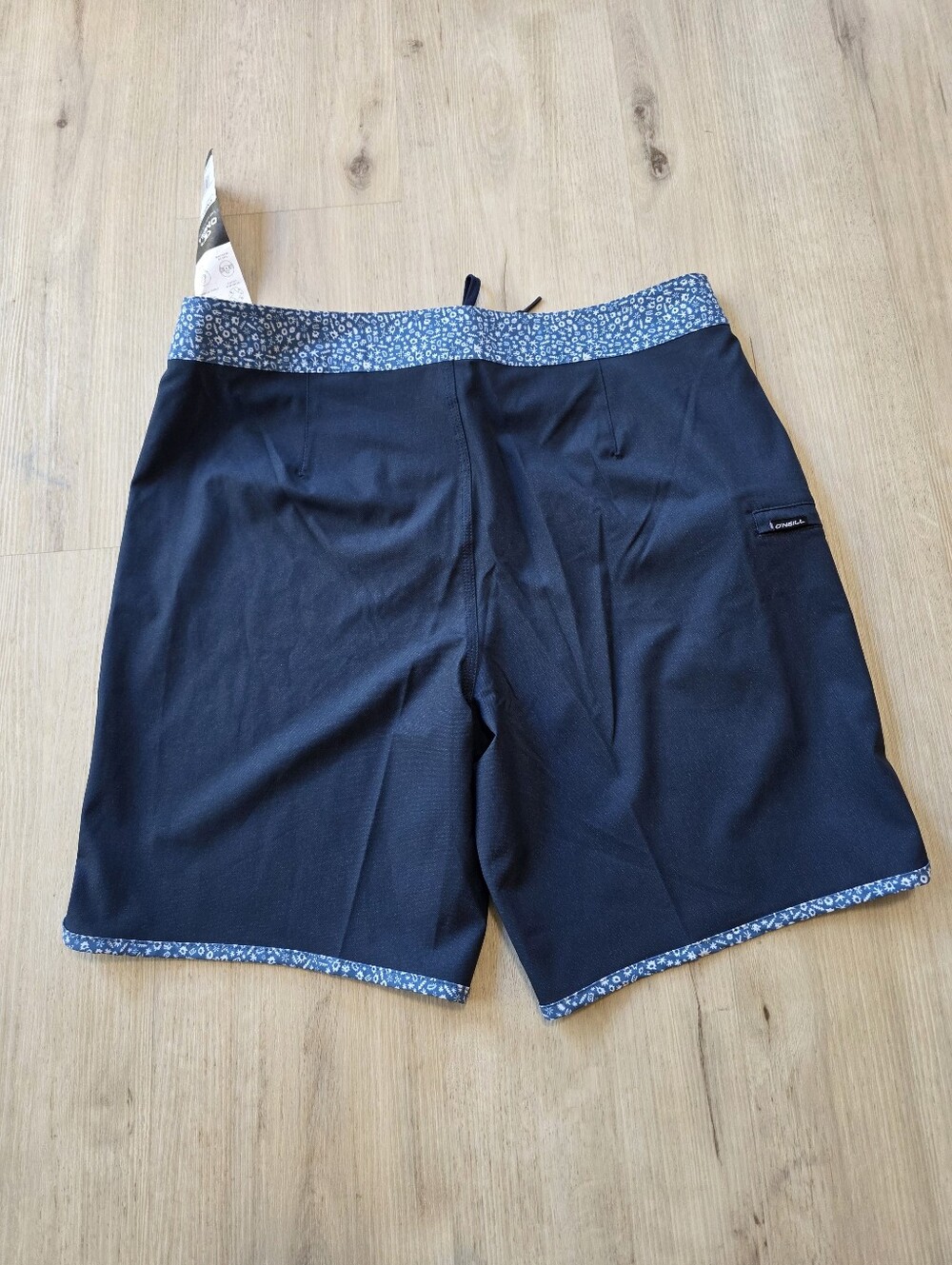 O'Neill Scallop Heat 18" Board shorts Men's Size 32 Blue - Picture 2 of 8